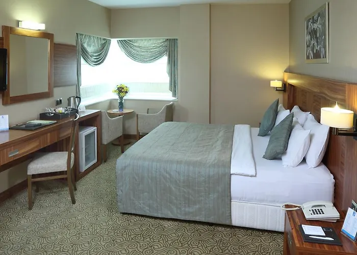 Garden Business 4* أضنه