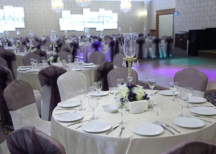 Garden Business فندق 4*