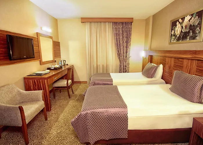 Garden Business 4* أضنه