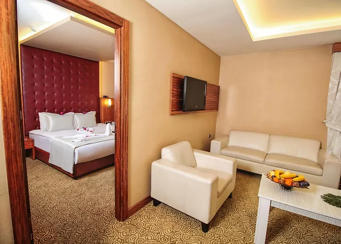 فندق Garden Business أضنه