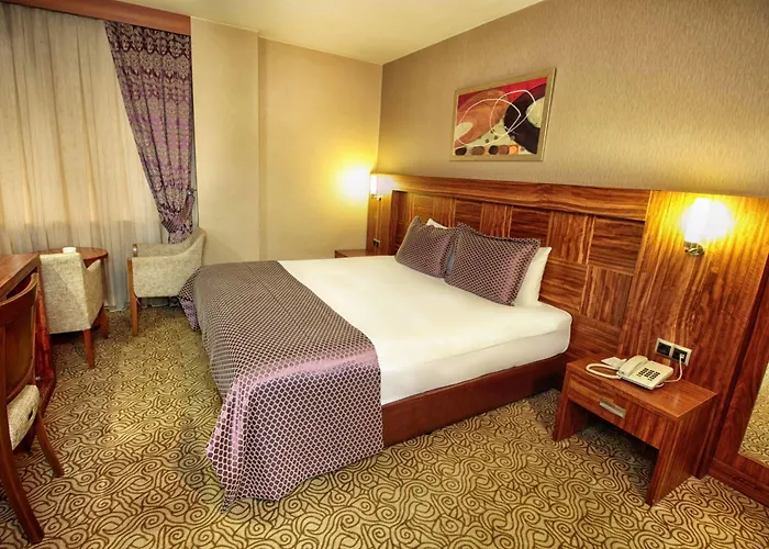 Garden Business 4* أضنه