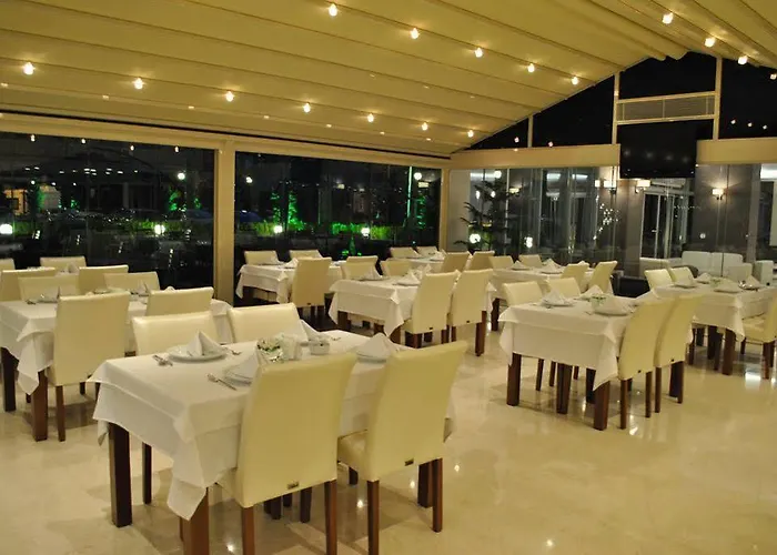 فندق Garden Business أضنه